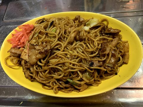 オイスターソース焼きそば（イカ焼きそば）